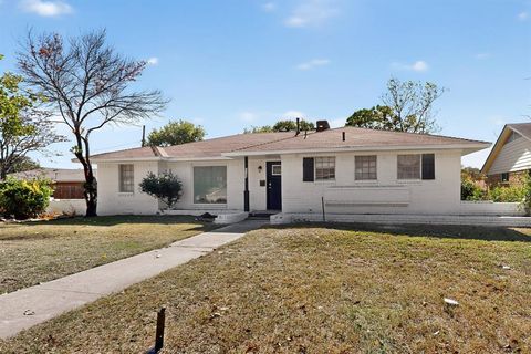 Tiny photo for 1120 Misty Glen Lane, Dallas, TX 75232 (MLS # 21093522)