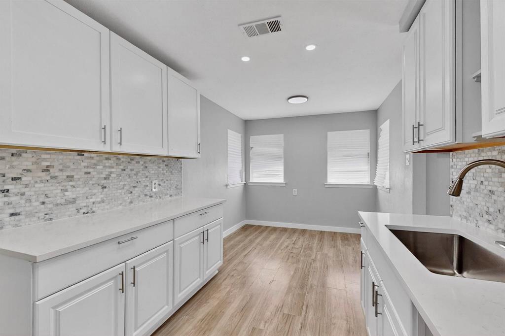 Highland Oaks 02 04 Inst - Residential