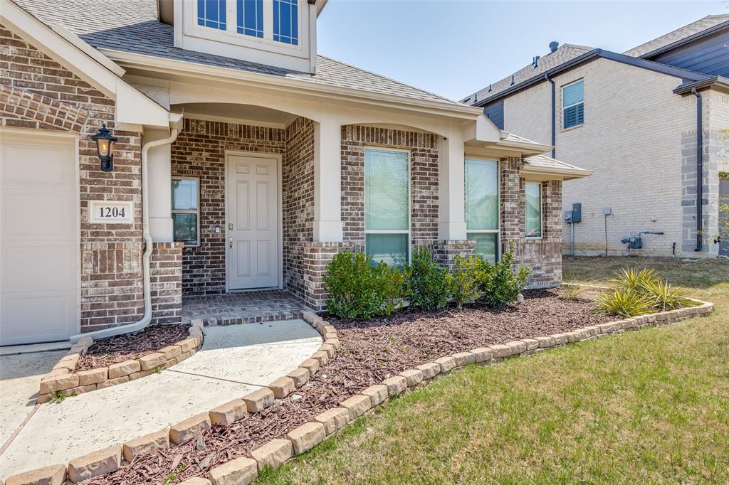 1204 Sagewood Drive