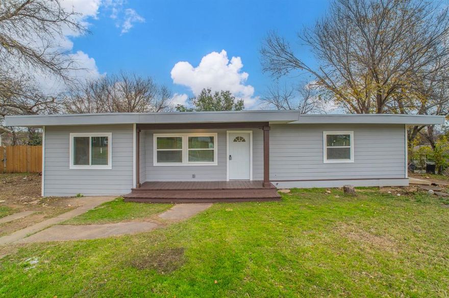 Experience modern elegance in this stunningly remodeled 3-bedroom, 2-bathroom residence located in the highly desirable River Oaks community. Every inch of this home has been thoughtfully updated, blending contemporary style with durable, high-efficiency upgrades.
Key Features & Upgrades:

Climate Control: Stay comfortable year-round with a brand-new, four-zone mini-split AC and heating system.

Superior Durability: The home is protected by a new commercial-grade roof designed for exceptional longevity.

Modern Interiors: Enjoy waterproof luxury vinyl plank flooring throughout and a gourmet kitchen featuring new stainless steel appliances.

Primary Suite: The private retreat features a spa-inspired walk-in shower with a rainfall tower and a sleek floating vanity.

Efficiency: Equipped with a brand-new electric tankless water heater and an included washer and dryer set.

Outdoor Potential:
The expansive backyard is a blank canvas, offering enough space to host massive gatherings or even construct an additional dwelling unit (ADU).
This move-in-ready gem is waiting for you. Schedule a tour today