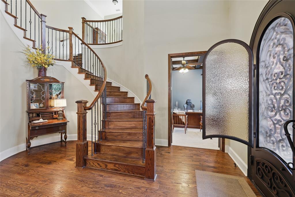 15083 Nottingham Lane