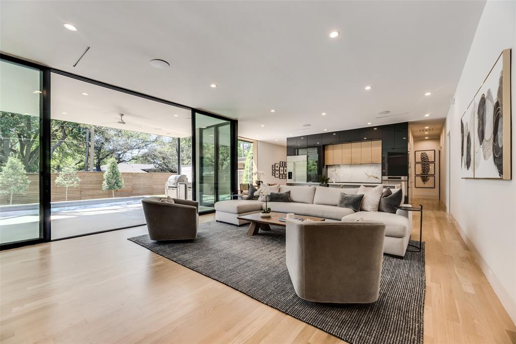 Midway Hills 06 03 Inst - Residential