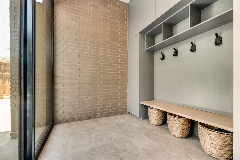 Midway Hills 06 03 Inst - Residential