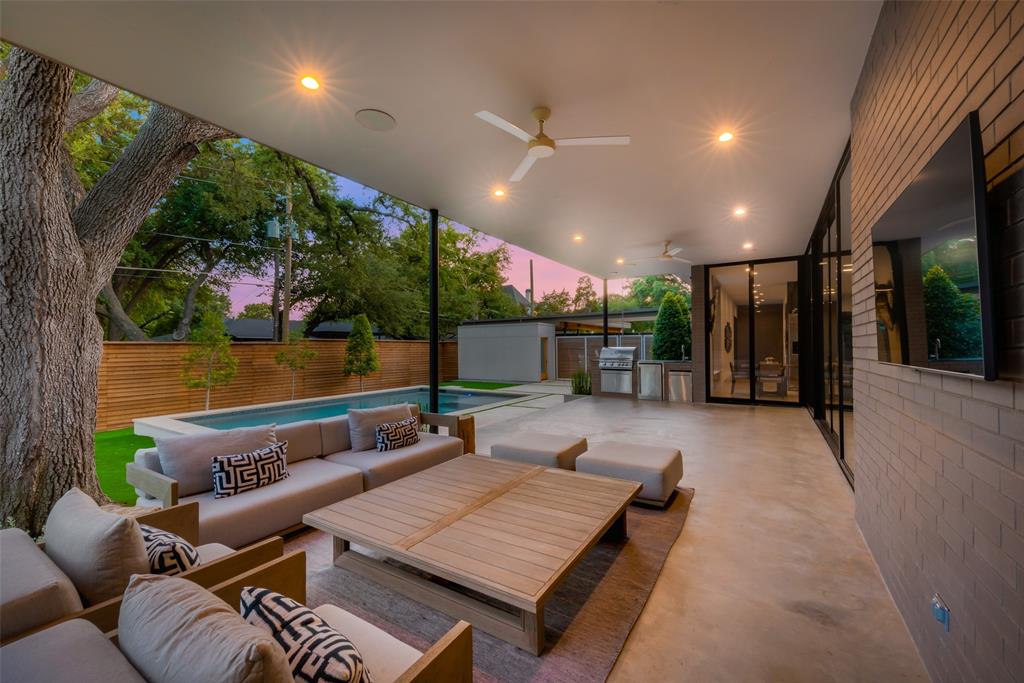 Midway Hills 06 03 Inst - Residential