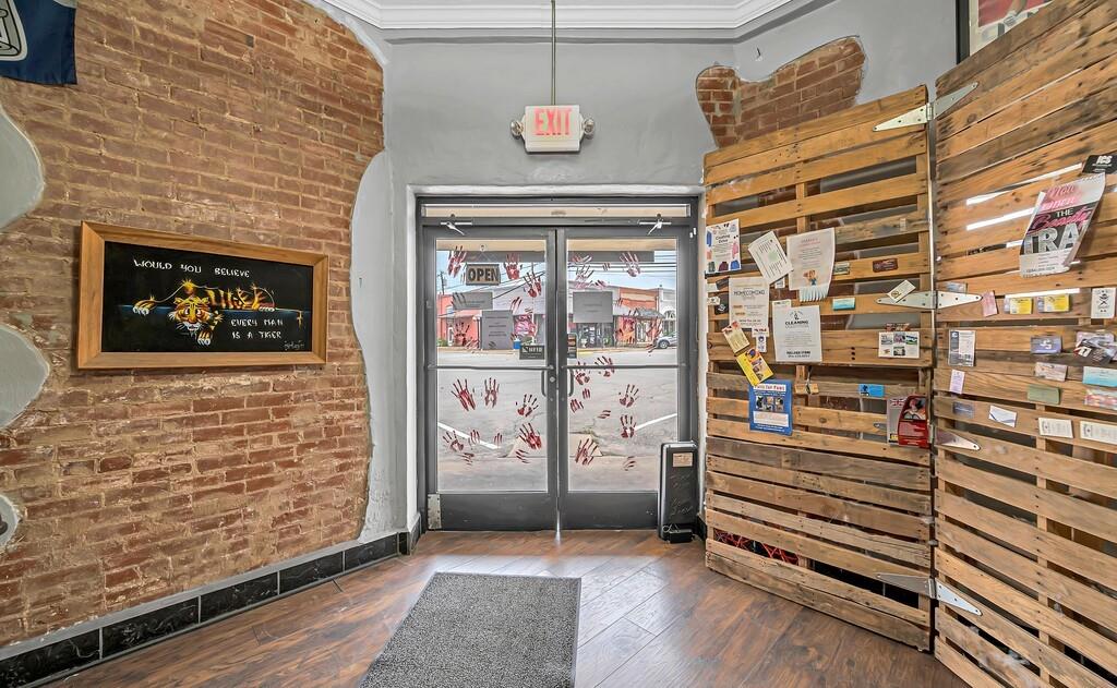 101 E Washington Avenue