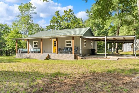 Photo of 17790 County Road 345, Terrell, TX 75161 (MLS # 21267754)