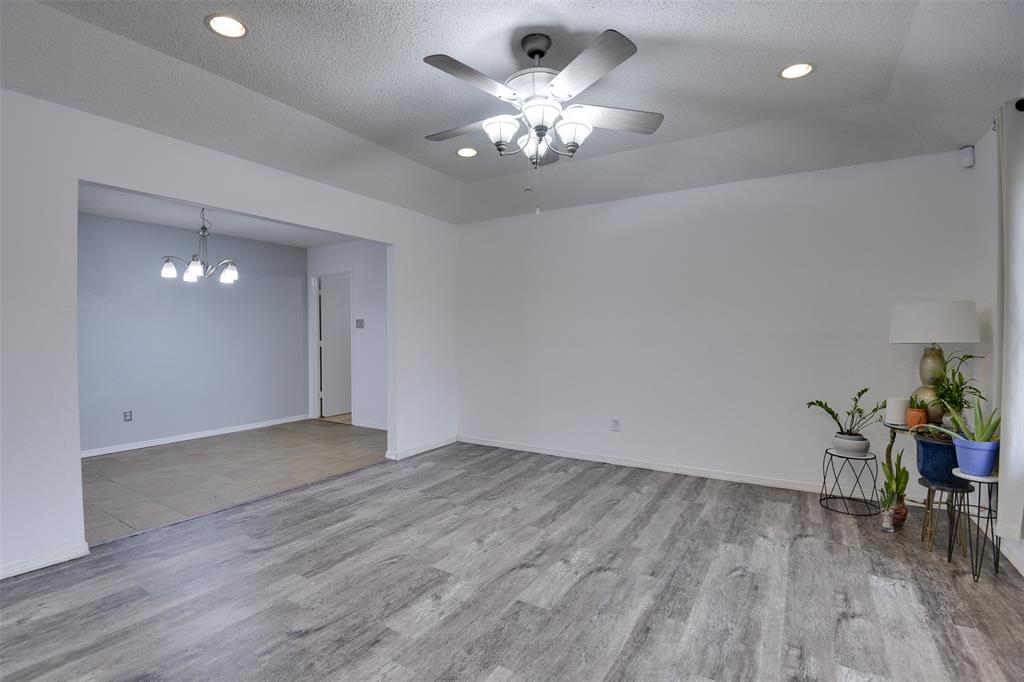 309 Sunnyview Drive