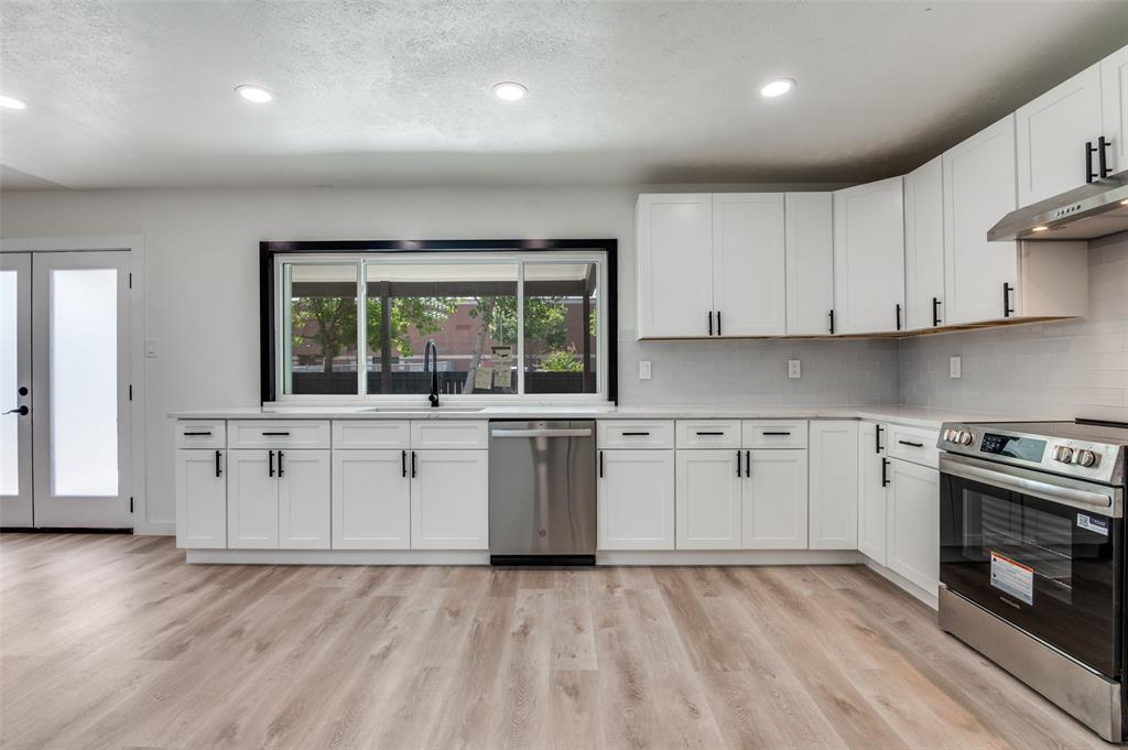 2837 Santa Rita Drive