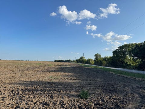 Photo of TBD Tract 2, 12Acres County 3060, Bonham, TX 75418 (MLS # 21385398)