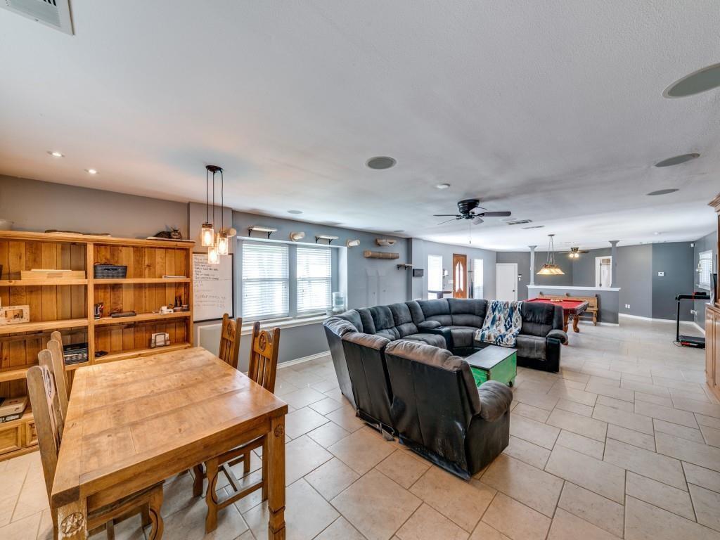 Abs A 0958 Hez Walters - Residential