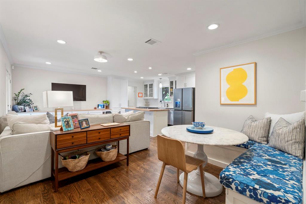 University Terrace Rev - Residential