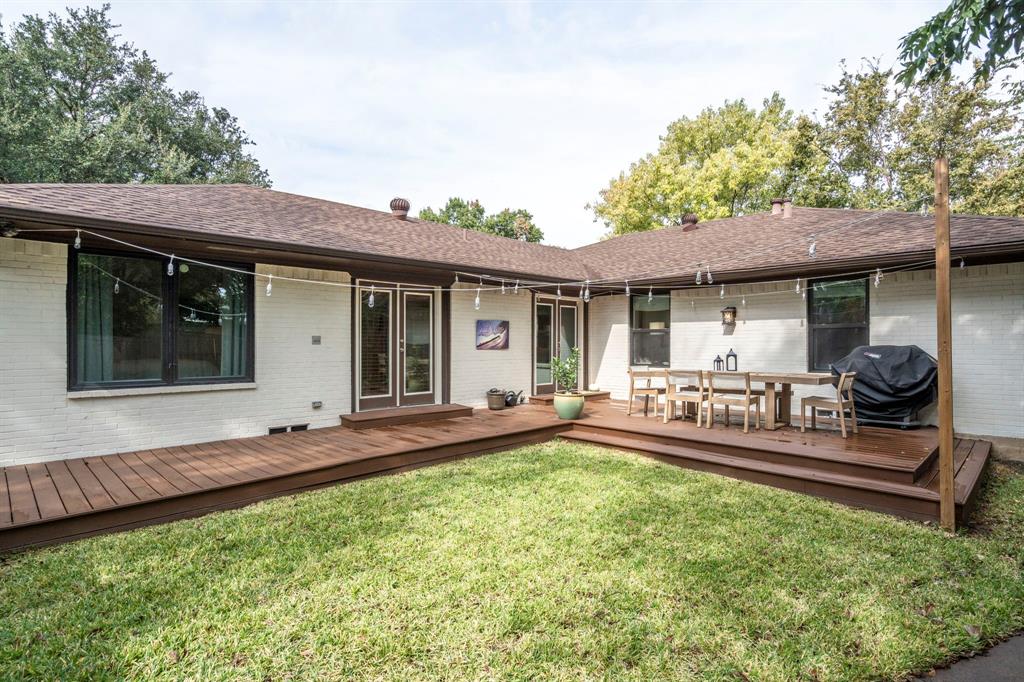 University Terrace Rev - Residential