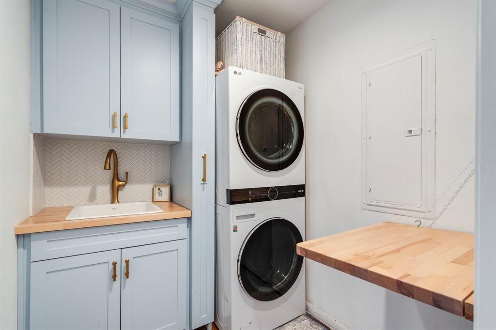 University Terrace Rev - Residential