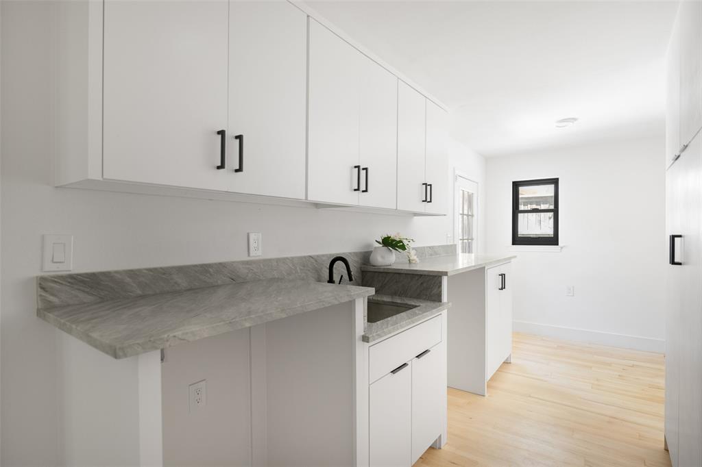PEBBLE CREEK - Residential