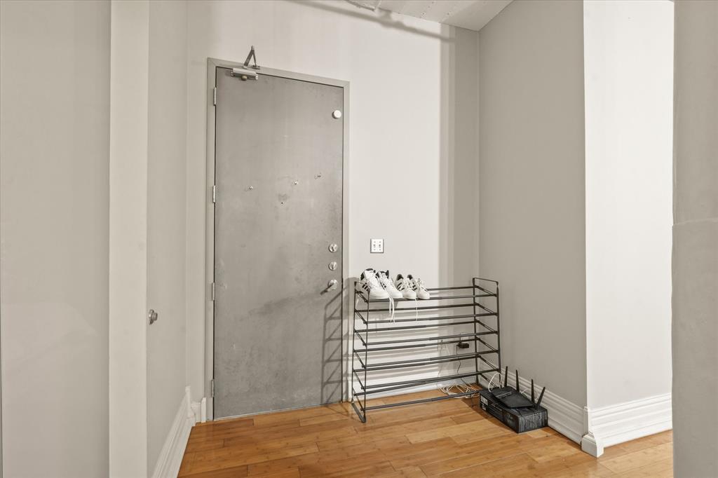 Soco Urban Loft Condo - Residential