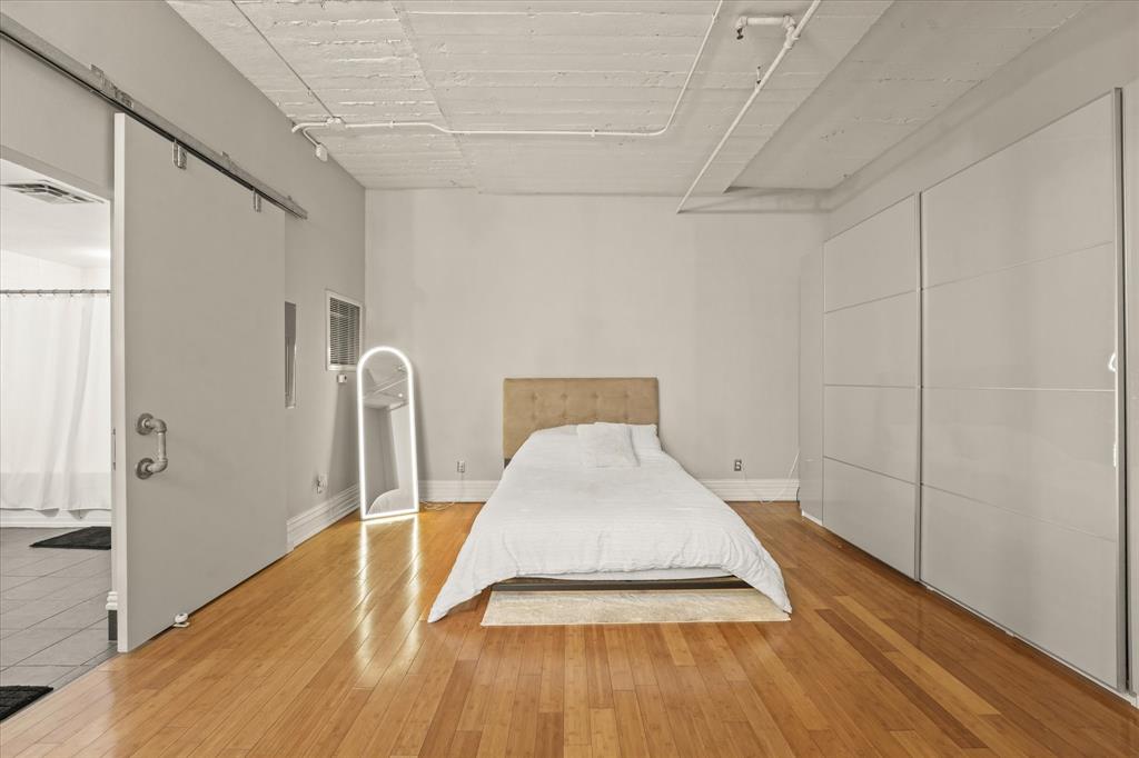 Soco Urban Loft Condo - Residential