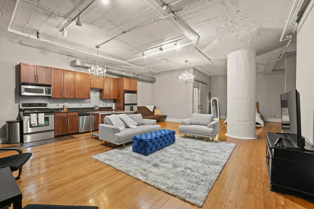 Soco Urban Loft Condo - Residential