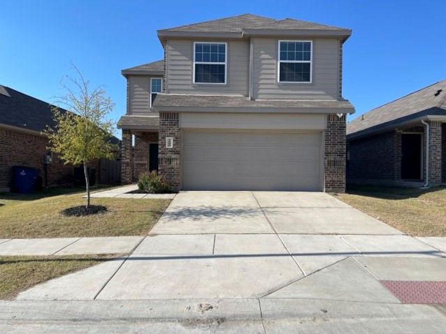 4 bedroom, 2.5 bath home with open floor plan.  Living, kitchen and dining are downstairs and all bedrooms are upstairs.  2  car front entry garage and fenced backyard. Freddie Mac's First Look period expires 12-24-25. HOMEGENIUS REAL ESTATE LLC IS THE CO BROKER AGENT.