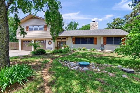 1208 Kiowa Drive W Gainesville TX 76240