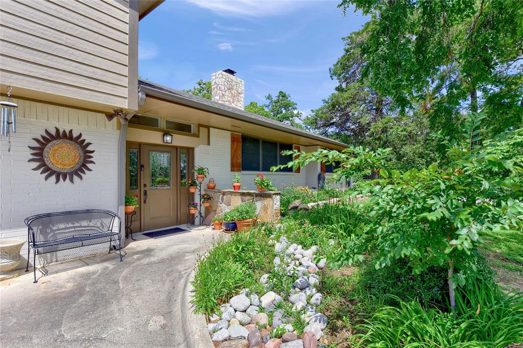 1208 Kiowa Drive W