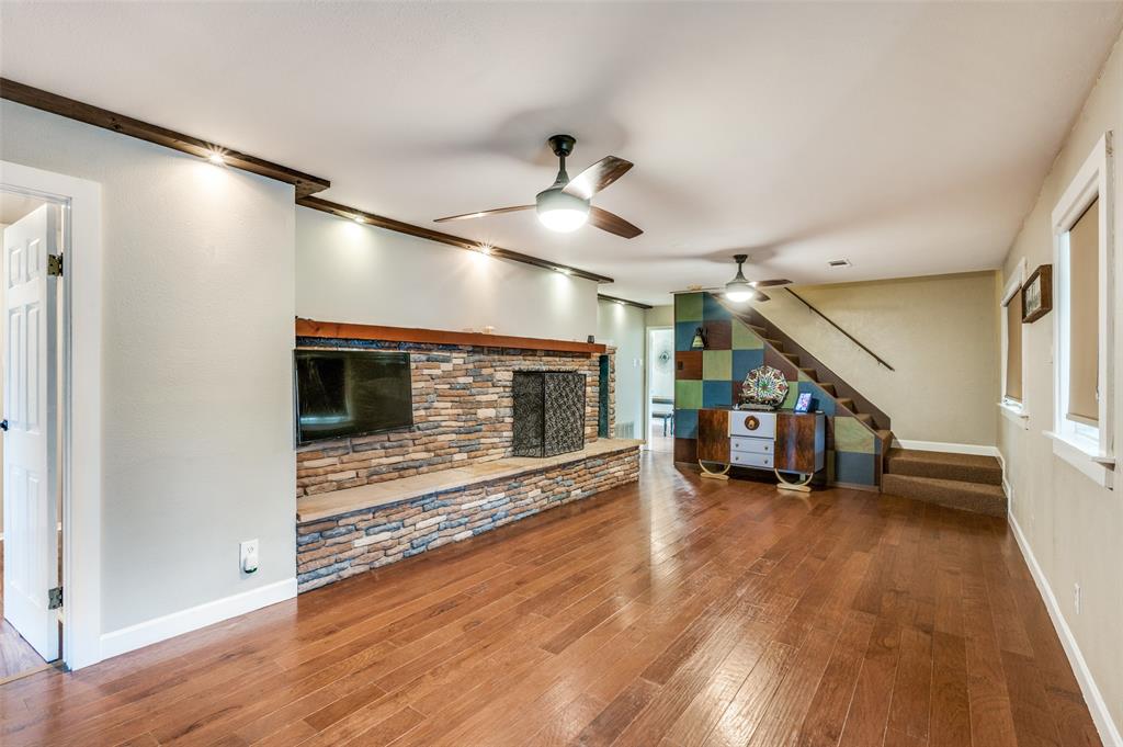 1803 E Hickory Hill Road