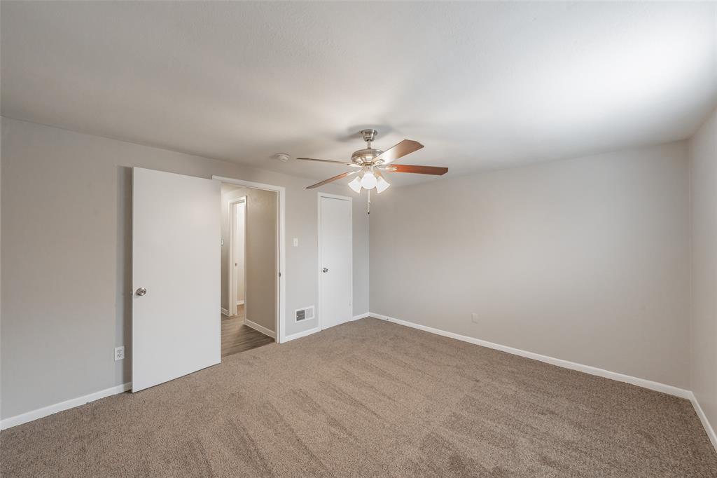 Carriage Hill Forest Hill - Residential