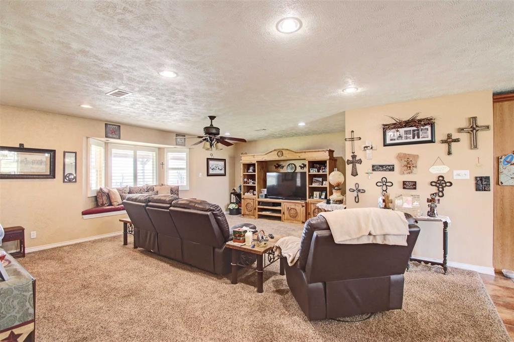 2733 County Road 615