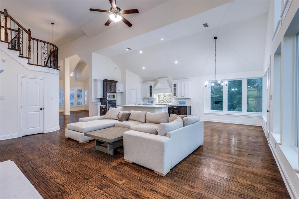 8616 Tuscan Oaks Drive