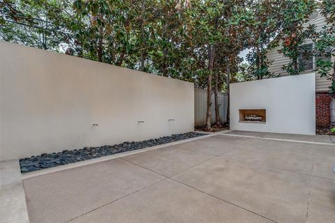 Tiny photo for 4428 N Versailles Avenue, Highland Park, TX 75205 (MLS # 21063053)