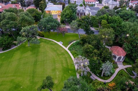 Tiny photo for 4428 N Versailles Avenue, Highland Park, TX 75205 (MLS # 21063053)