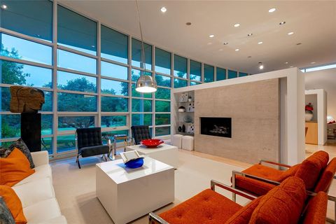 Tiny photo for 4428 N Versailles Avenue, Highland Park, TX 75205 (MLS # 21063053)