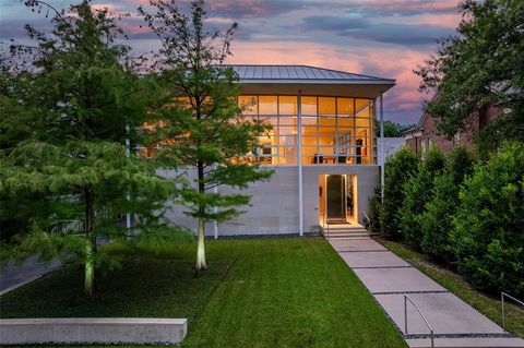 4428 N Versailles Avenue Highland Park TX 75205