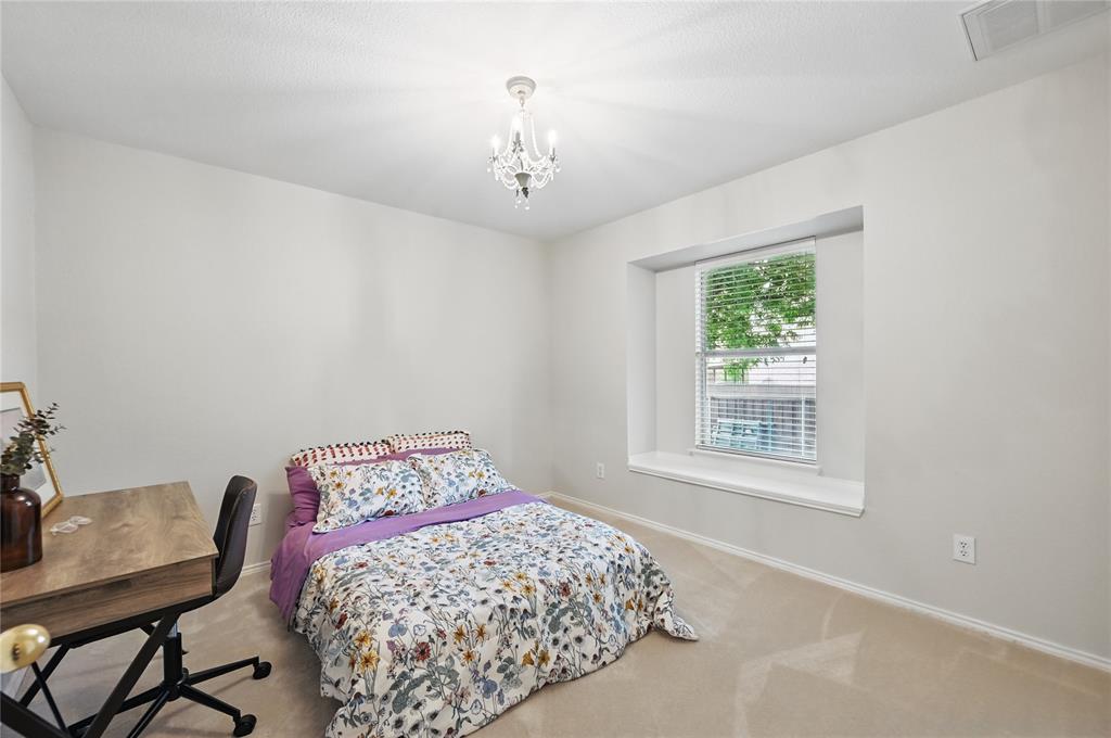 Fort Worth, Texas 76131, United States, 4 Bedrooms Bedrooms, ,2 BathroomsBathrooms,Residential,Pending,120347