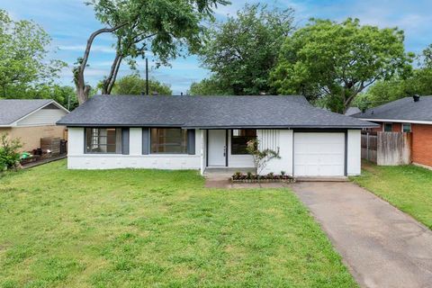 13439 Glenside Drive Farmers Branch TX 75234