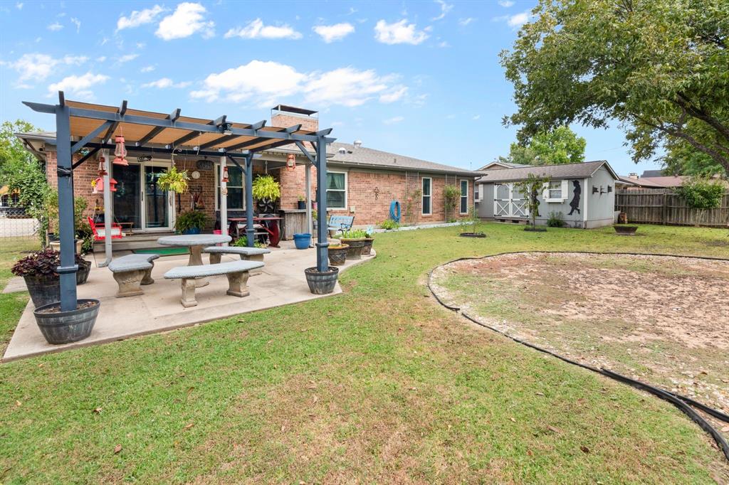 West Hollow - Residential