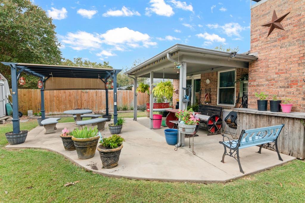 West Hollow - Residential