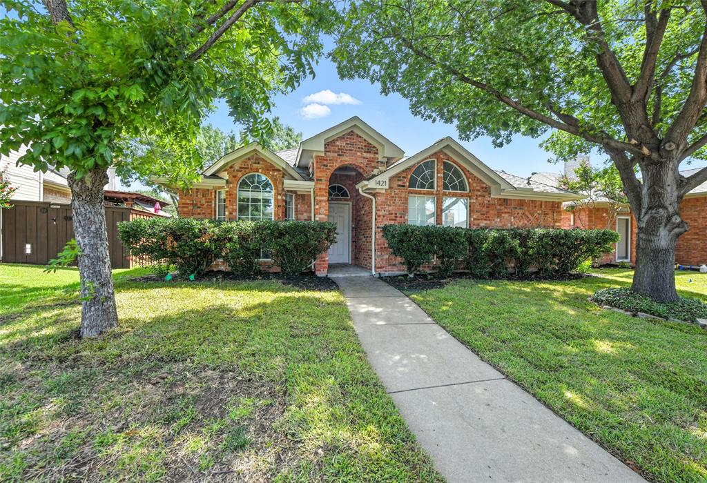 1421 Bregenz Lane