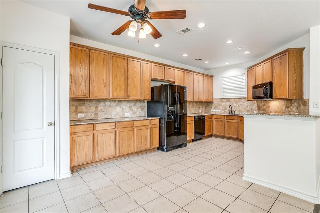 Oak Point Estates - Residential Lease