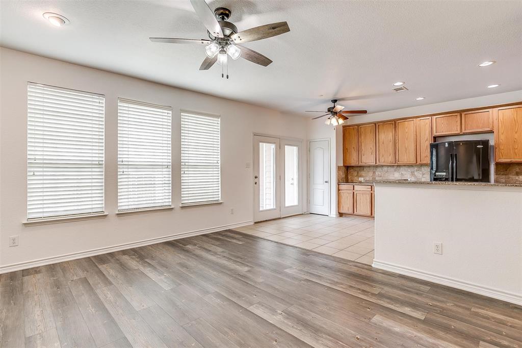 Oak Point Estates - Residential Lease