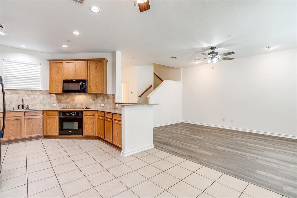 Oak Point Estates - Residential Lease