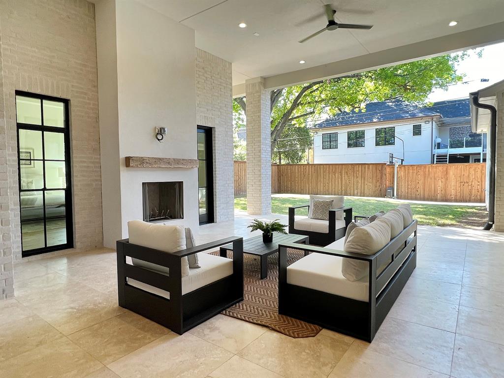 Caruth Hills 1 - Residential