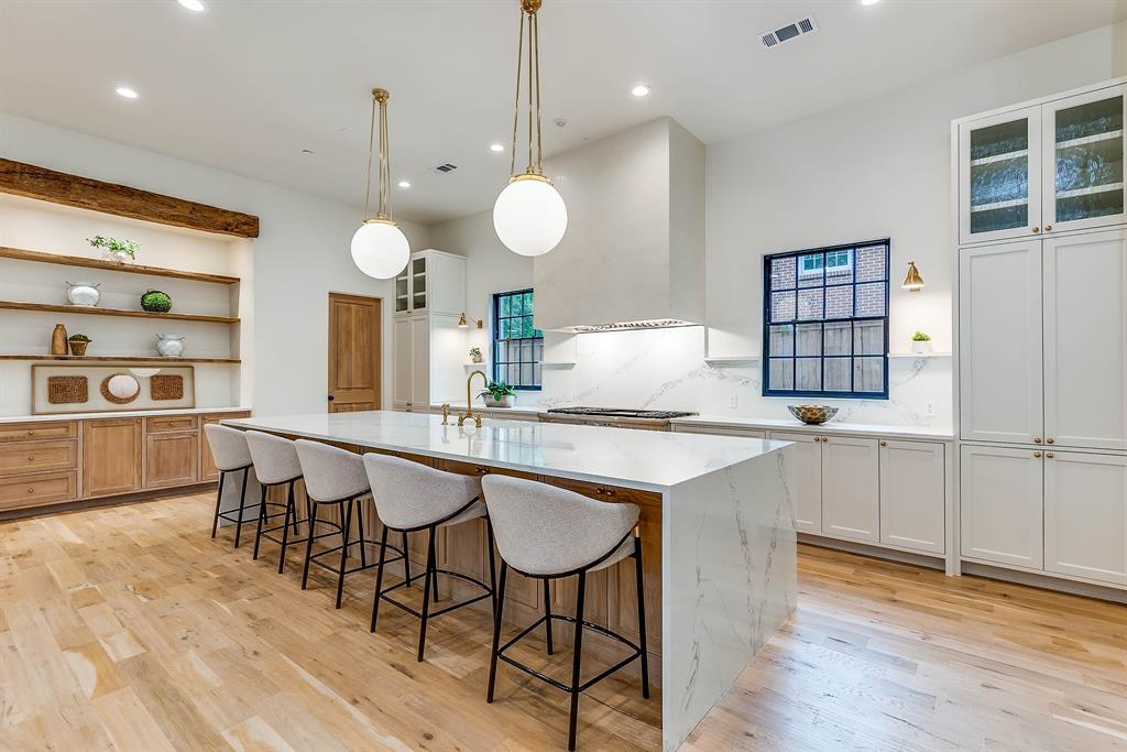 Caruth Hills 1 - Residential