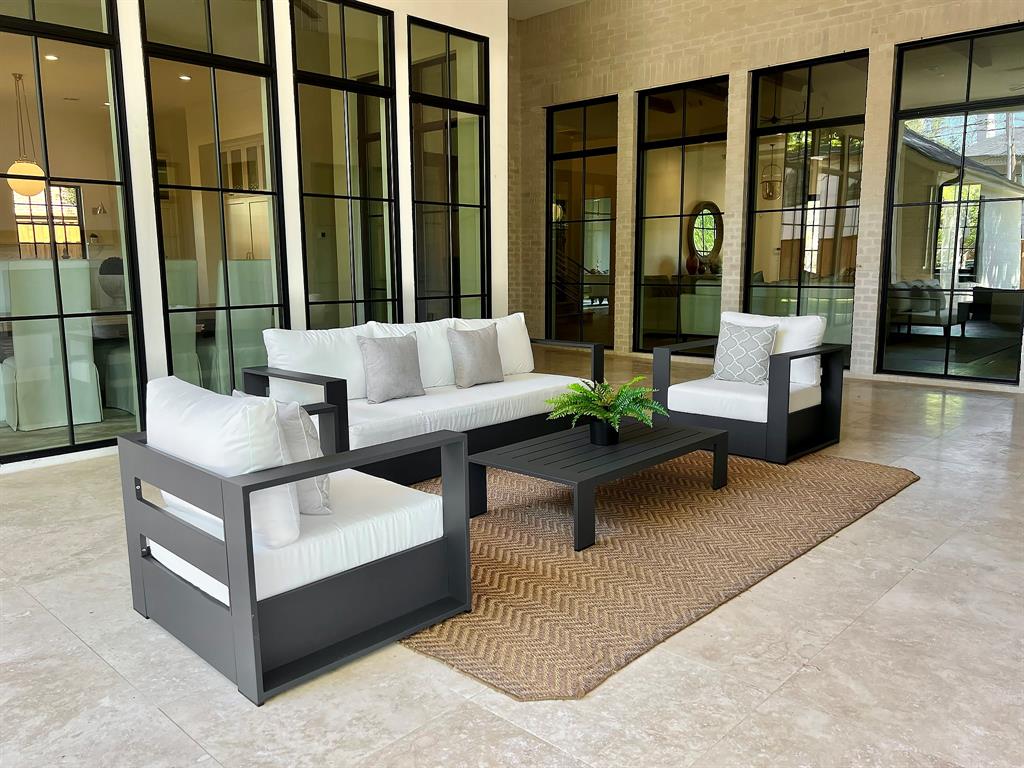 Caruth Hills 1 - Residential