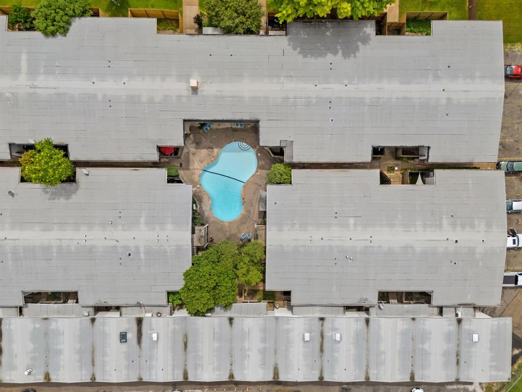 Plaza Condo - Residential