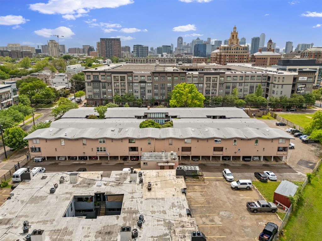 Plaza Condo - Residential