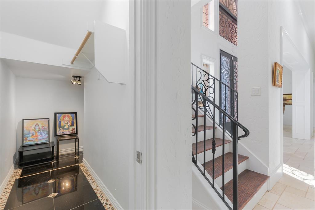 River Oaks Estates - Residential