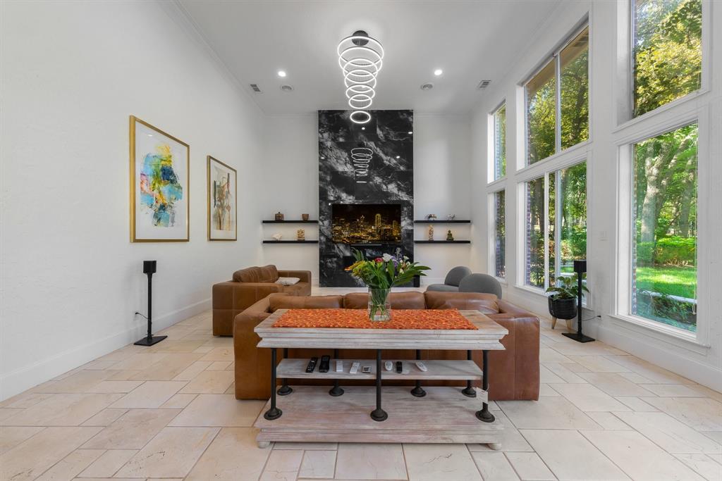 River Oaks Estates - Residential