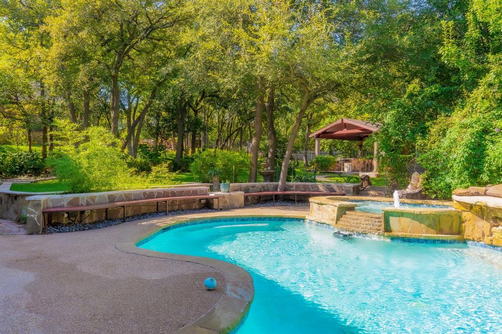 River Oaks Estates - Residential