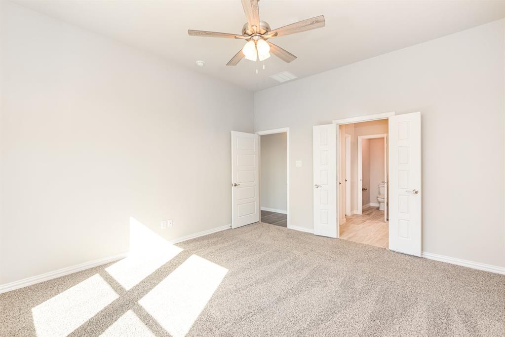 Courts of Bonnie Brae - Residential