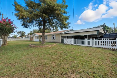 3649 County Road 1125 Tyler TX 75704